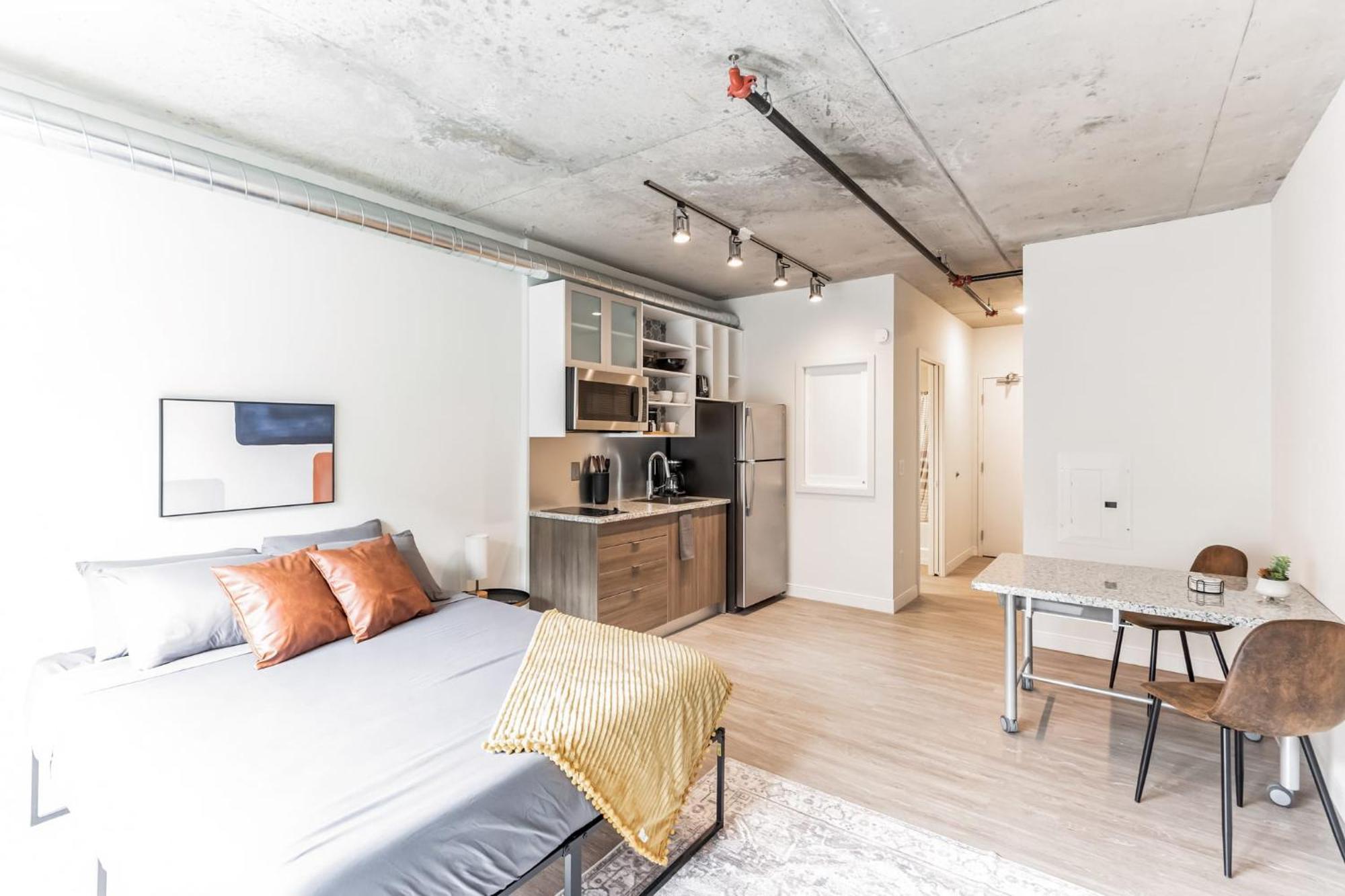 Urban Elegance Studio Oasis Prime Location Cleveland Luaran gambar